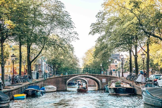 Private Romantic Canal Cruise Amsterdam with Bubbly and Snacks - Frequently Asked Questions
