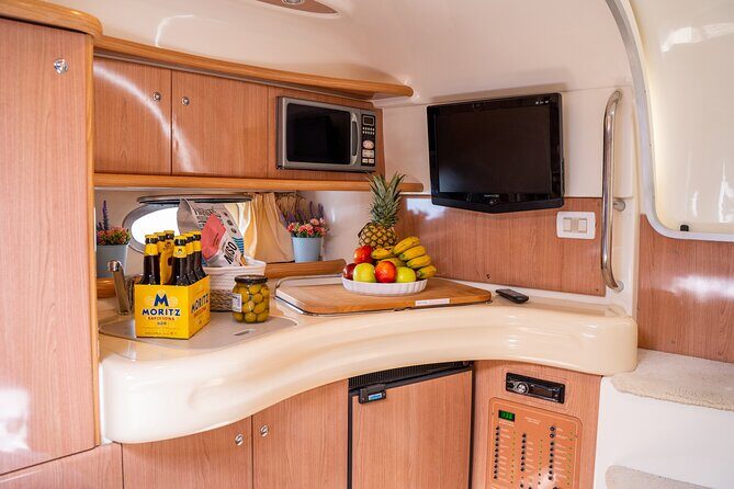 Private Romantic Dinner on a Yacht + 1 Night for 2 People - The Experience in Detail