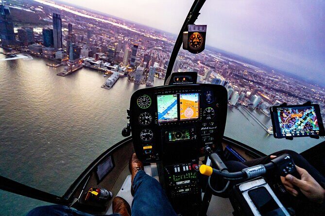 Private Romantic NYC Helicopter Scenic Charter with Champagne - An In-Depth Look at the Experience