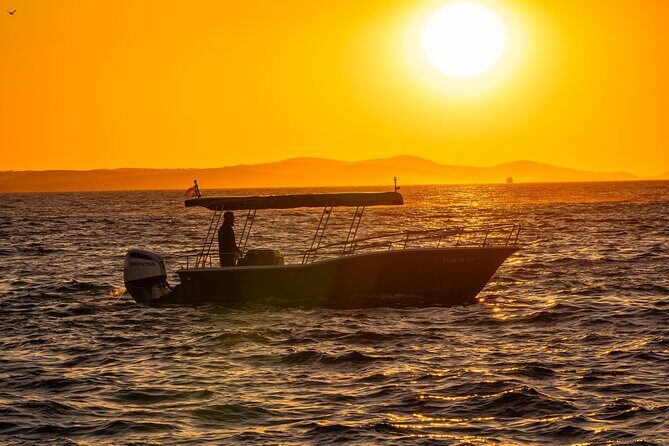 Private Romantic Sunset Cruise with Sparkling Wine and Music - Key Points