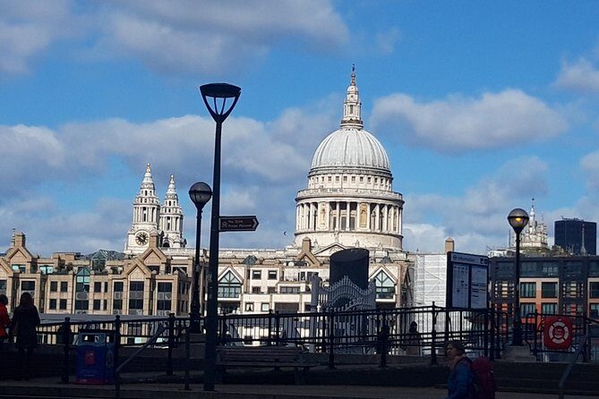 Private Round Trip Transfer from Heathrow Airport to London City - The Itinerary Breakdown: From Airport to Hotel and Back