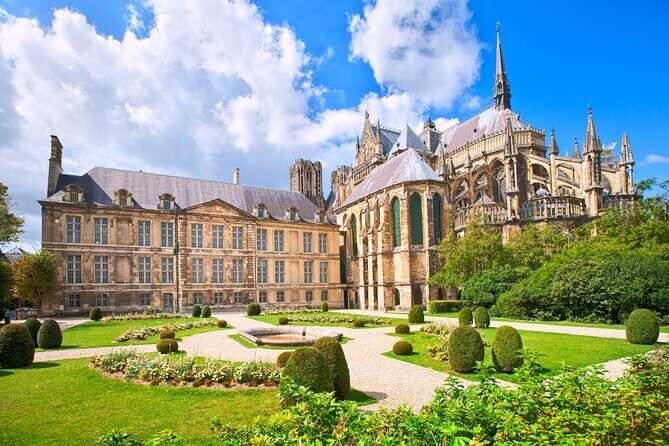 Private Round-Trip Transfer from Paris to Reims - Who Is This Experience Best For?
