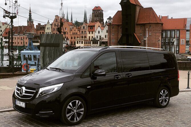 Private Round Trip Transfers from Gdansk Airport (GDN) to Gdansk - What You Can Expect from This Transfer Service