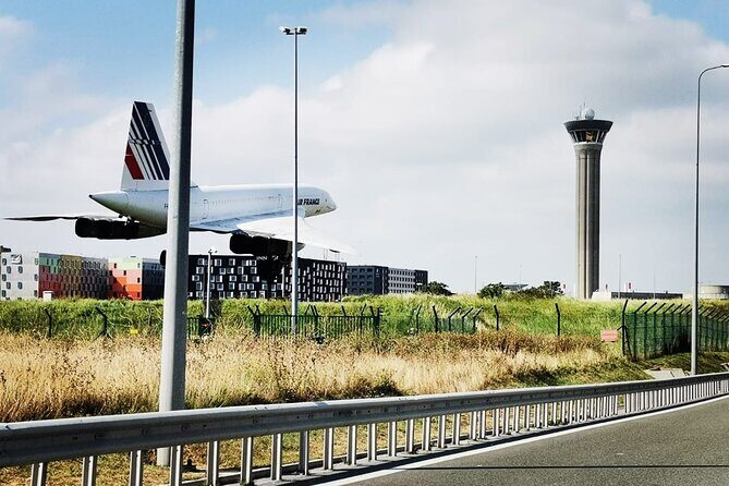 Private Roundtrip Airport Transfer for 1 to 3 Persons in Paris - What You Can Expect from This Transfer Service