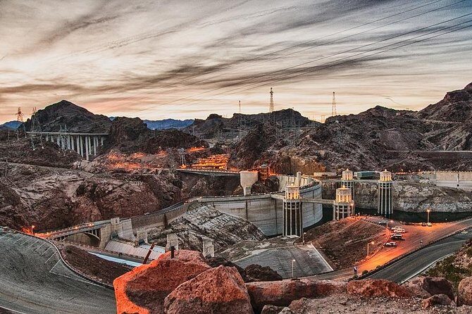 Private roundtrip from Las Vegas to Hoover Dam by SUV - 3.5 hrs - What to Expect on Your Hoover Dam Private SUV Tour