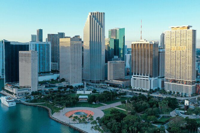 Private Roundtrip Miami Airport MIA / Port to Miami Hotel / Beach - Pricing and Value