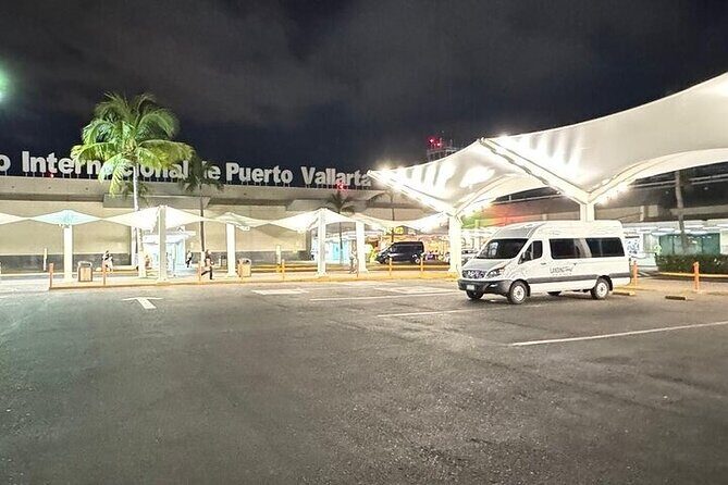 Private Roundtrip Transfer Airport Hotel or Airbnb up to 12px - The Experience on the Road