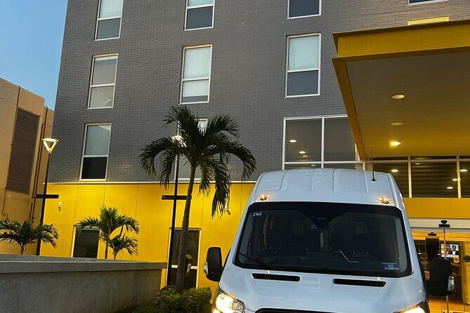 Private Roundtrip Transportation from Cancun Airport - An Honest Look at the Private Roundtrip Transportation Experience