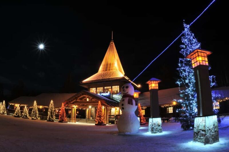 Private Rovaniemi Christmas Tour + Hot Festive Drinks - A Walk Through Rovaniemi’s Christmas Spirit