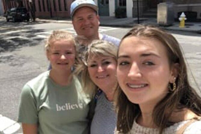 Private Scavenger Hunt at St Louis Zoo - Exploring the Stops and Challenges