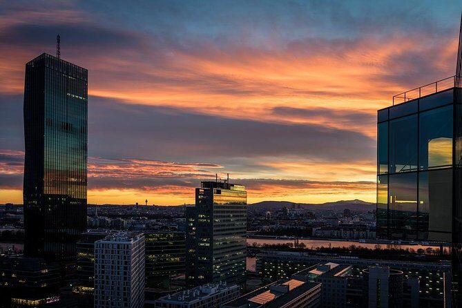 Private Scenic Transfer from Budapest to Vienna with 4h of Sightseeing - What to Expect During Your Travel