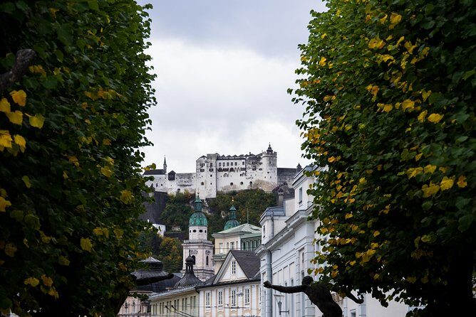 Private Scenic Transfer from Prague to Salzburg with 4h of Sightseeing - Who Would Benefit Most from This Experience?
