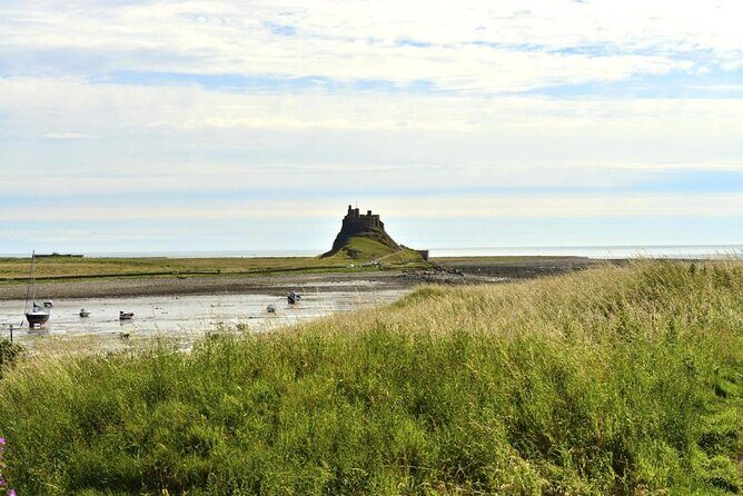Private Scottish Borders, Lindisfarne Priory & Flodden Field Tour - Discover the Scottish Borders, Lindisfarne Priory & Flodden Field Tour: An Honest Look