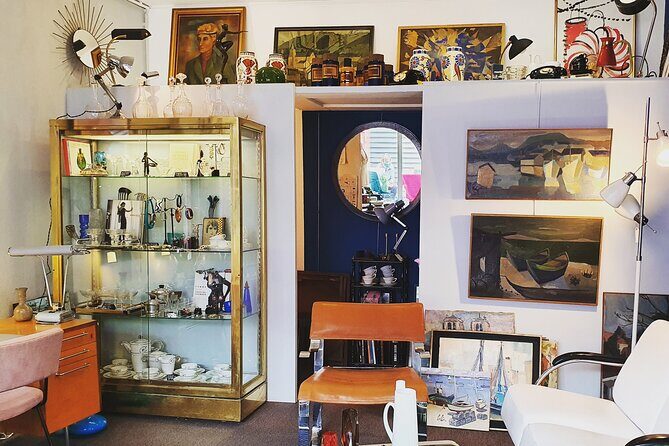 Private shopping tour at the Paris Antique Flea Market - FAQs