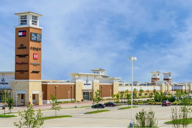 Private Shopping Tour from Dallas Hotels to Grand Prairie Outlets - Practical Details to Keep in Mind