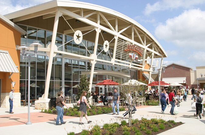 Private Shopping Tour from Houston to Houston Premium Outlets - FAQ