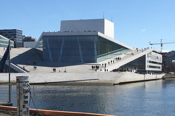 Private sightseeing in a Volvo XC 90 All inclusive museum/guiding - The Real-World Experience from Reviews