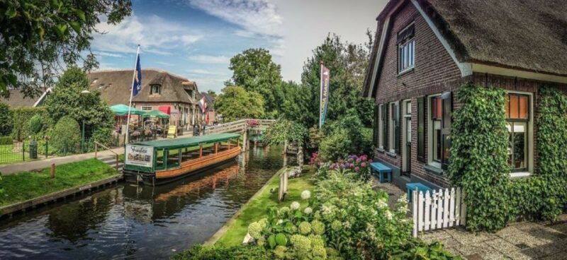 Private sightseeing tour to the Windmills & Giethoorn - Key Points