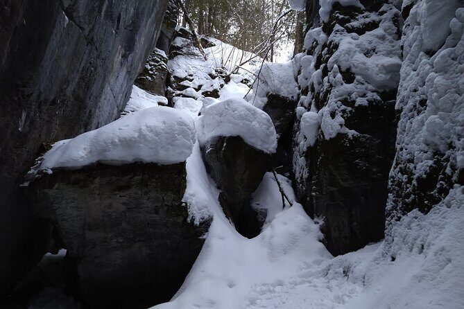 Private Singhampton Caves Snowshoe, Collingwood/Blue Mountain - FAQ