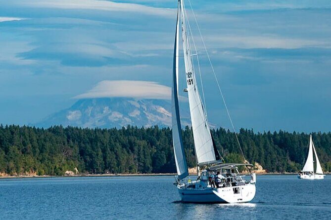 Private Skippered Charters in Puget Sound - What Reviewers Are Saying (Based on Existing Feedback)