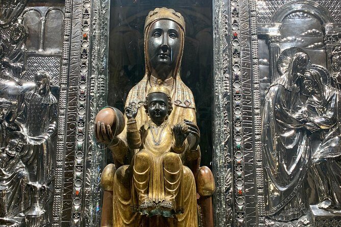 Private Small Group Full Day Tour- Montserrat and Cava Visit with Lunch and Transportation - The Journey: What to Expect on This Tour