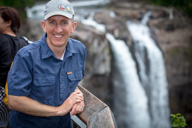 Private Snoqualmie Falls & Woodinville Wine Day Tour from Seattle - Who Should Consider This Tour?