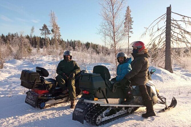 Private snowmobile day tours - Key Points