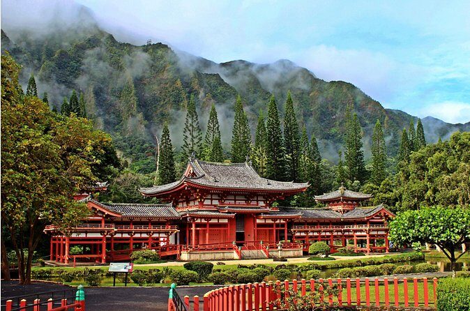 Private South Shore of Oahu Tour - FAQ About the Private South Shore of Oahu Tour