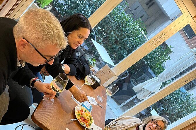 Private Spanish Wine Tasting in Non-Touristy area of Madrid - Exploring a Private Spanish Wine Tasting in Madrid’s Non-Touristy Neighborhoods