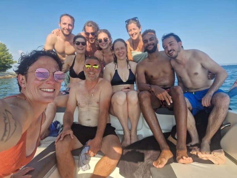 Private speedboat adventure to Zadar Islands with drinks - The Guide and Atmosphere