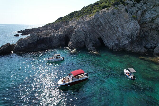 Private Speedboat Tour- Blue cave, sandy beaches and snorkelling - The Bottom Line