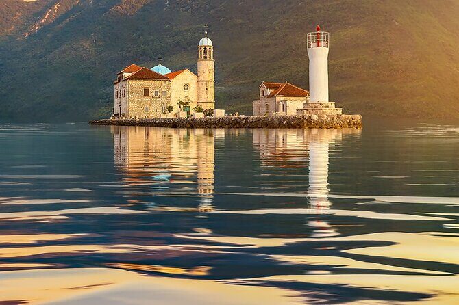Private Speedboat Tour to Lady of the Rocks and Perast Old Town - Key Points