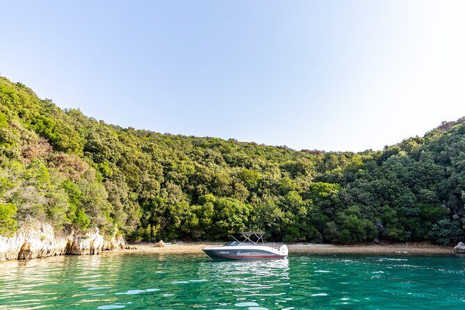 Private Speedboat Tour to Lim Fjord and Red Island - Who Would Love This Tour?