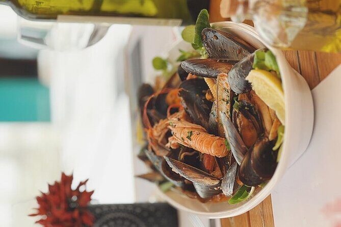 Private Split: History, Local Bites, Wine & Seafood Extravaganza - The Breakdown of the Tour: What to Expect