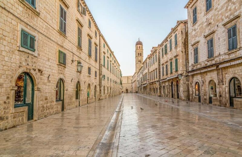 Private Split to Dubrovnik Tour with guide and wine - The Journey from Split to Dubrovnik