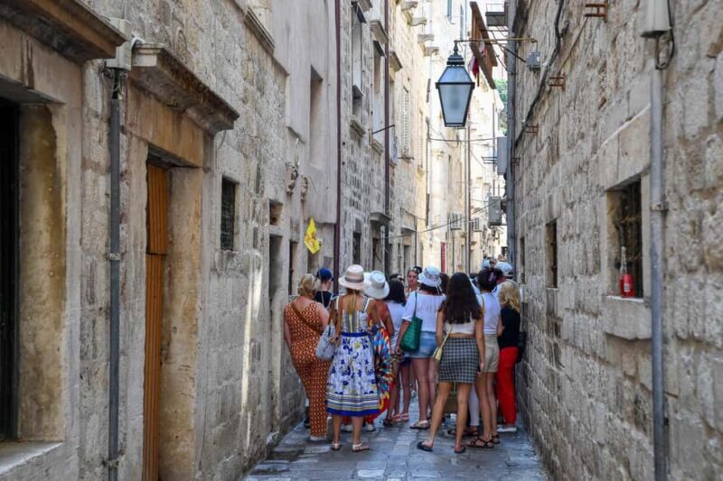 Private Split to Dubrovnik Tour with guide and wine - Wine and the Croatian Touch