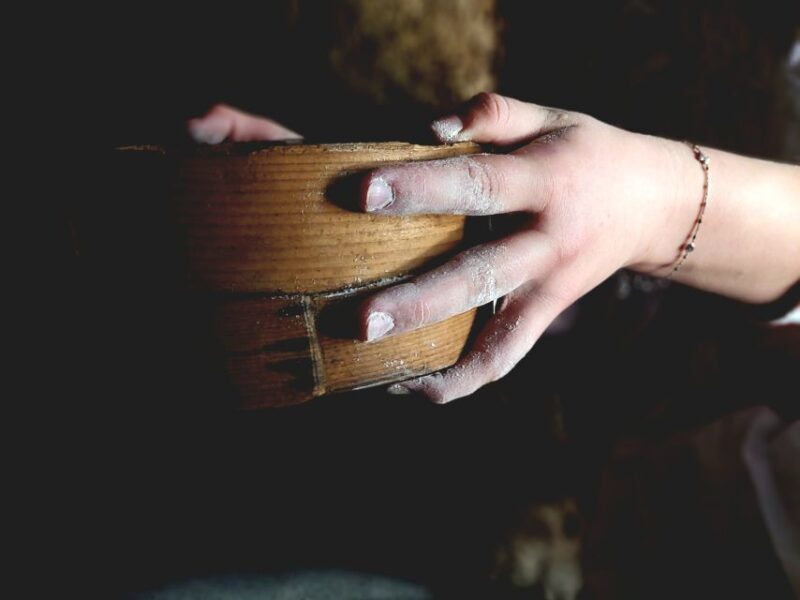 Private Split Walking tour with LOCAL guide - Key Points