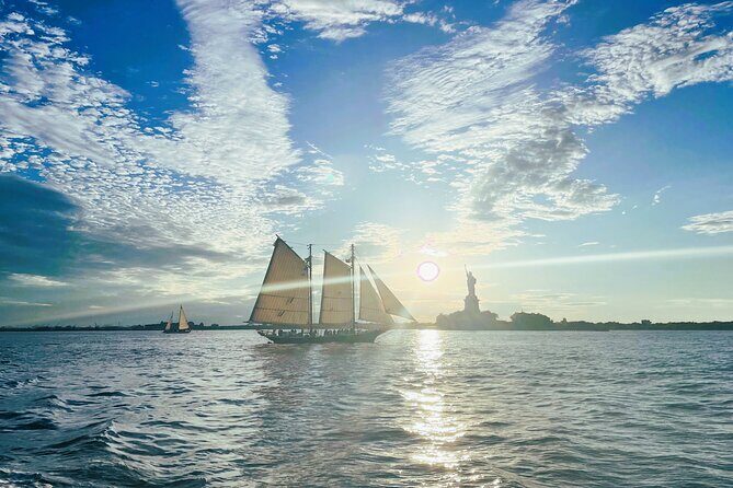 Private Statue of Liberty Sailing Tour - What the Reviews Say