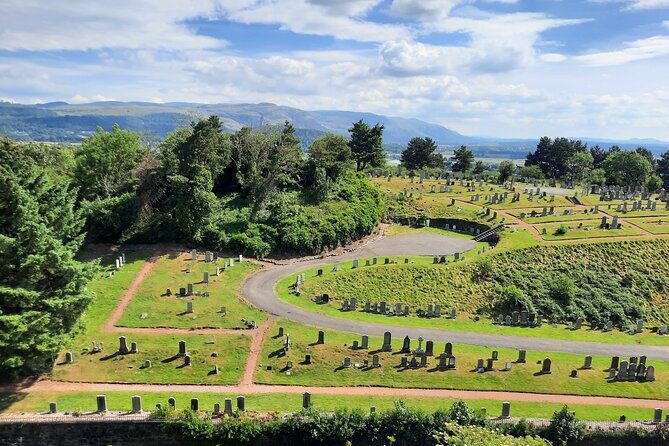 Private Stirling Day Guided Tour in the Premier Classic LEVC TXE - Key Points