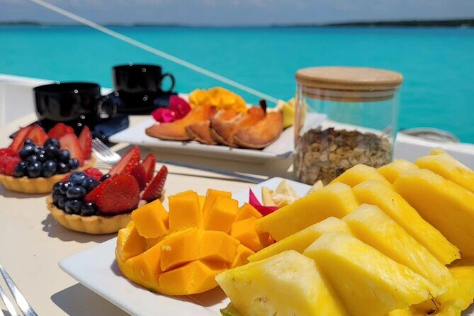 Private Sunrise Tour with Breakfast on Board - Key Points