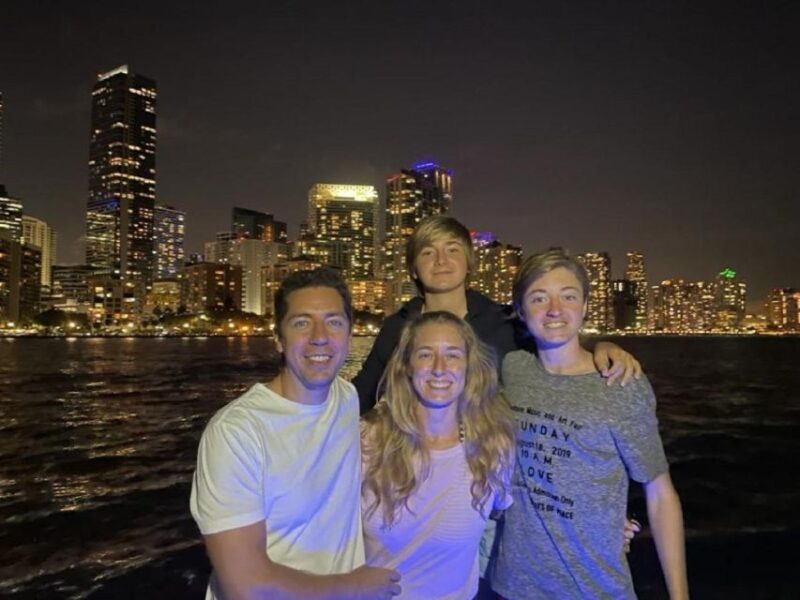 Private Sunset and Night Cruise in Miami with skyline views - FAQ