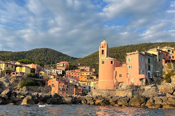 Private Sunset Aperitif on a Boat in the Gulf of Poets - FAQ