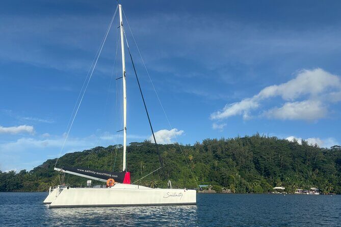 Private Sunset Cruise to Raiatea Sailinity - The Onboard Experience