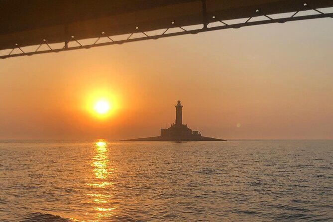 Private Sunset Dolphin Excursion with Dinner and Animation - Authentic Feedback from Travelers