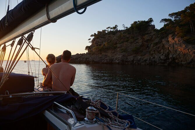 Private Sunset Sailing Tour along the North Coast - Key Points