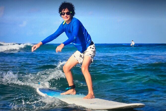 Private Surf Lesson with Transportation in Honolulu, Hawaii - Key Points