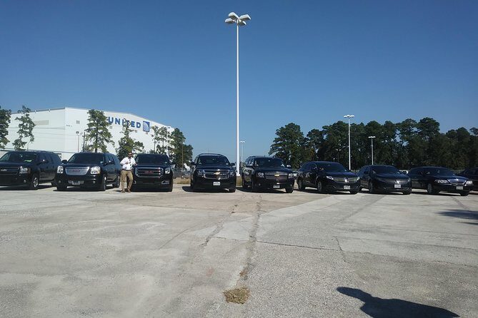 Private SUV Shuttle Galveston to Houston IAH Airport for 6 Adults - Who Should Consider This Transfer?