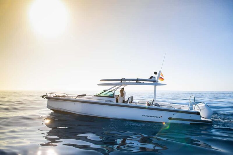 Private Swimming Cruise along the Athenian Riviera - A Closer Look at the Private Swimming Cruise Experience