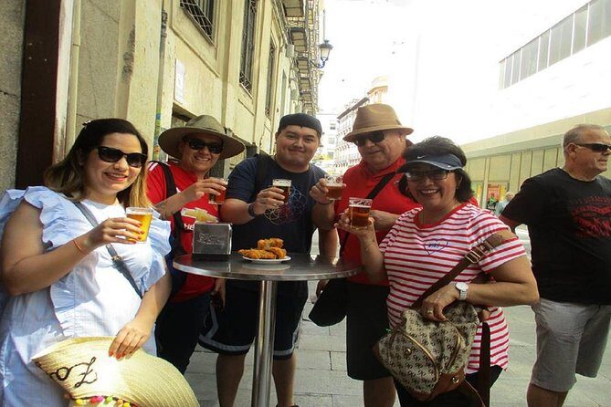 Private Tapas Tour (Only your group will participate) - The Full Experience: What to Expect