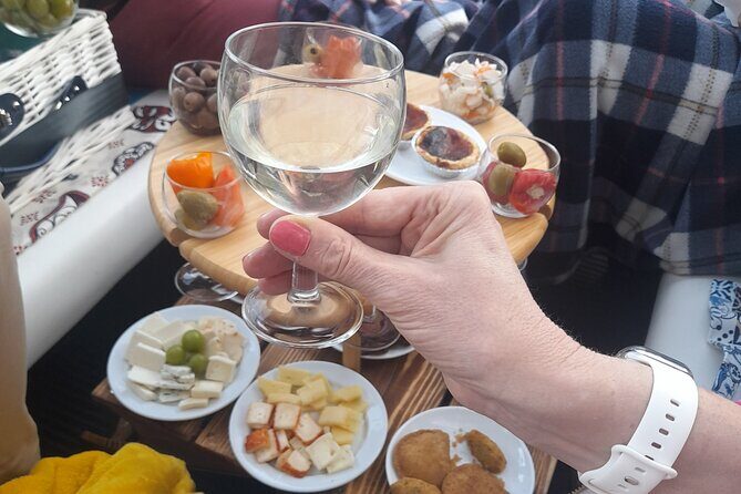 Private tapas tuk tuk tour through Lisbon - The Itinerary in Depth